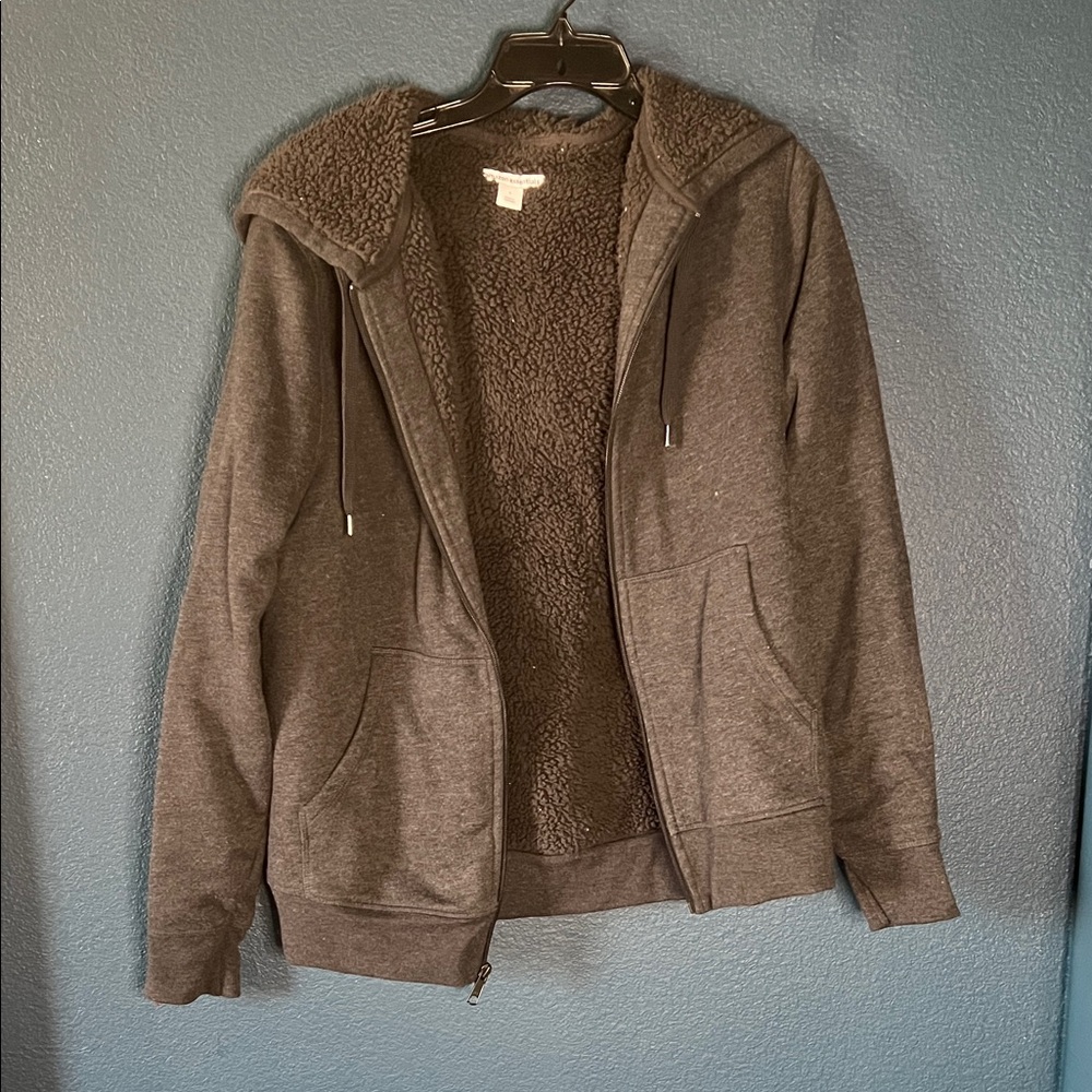 Amazon Essentials grey Sherpa Jacket